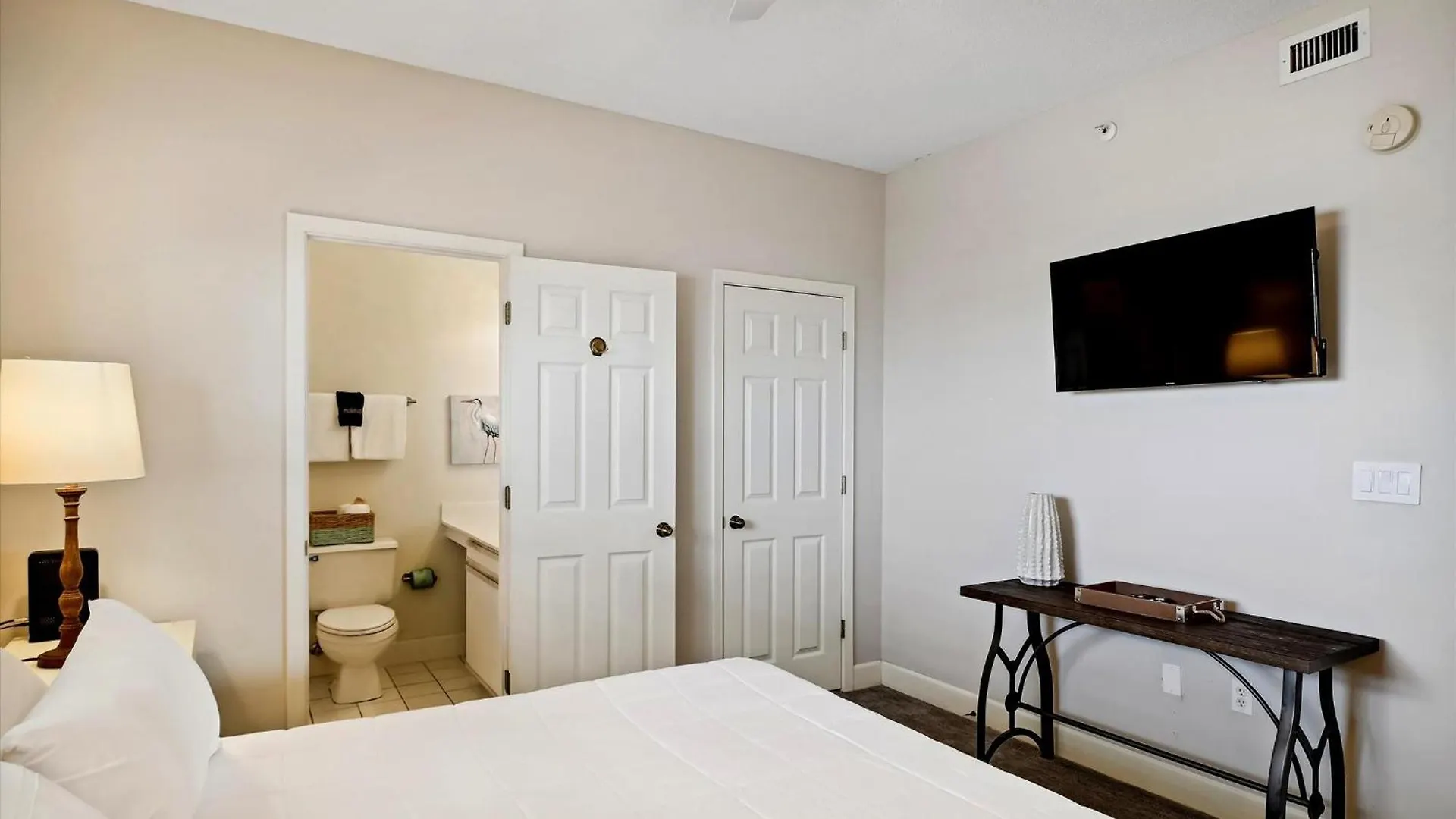 Oceania 705- By Holiday Isle Properties Destin Apartment